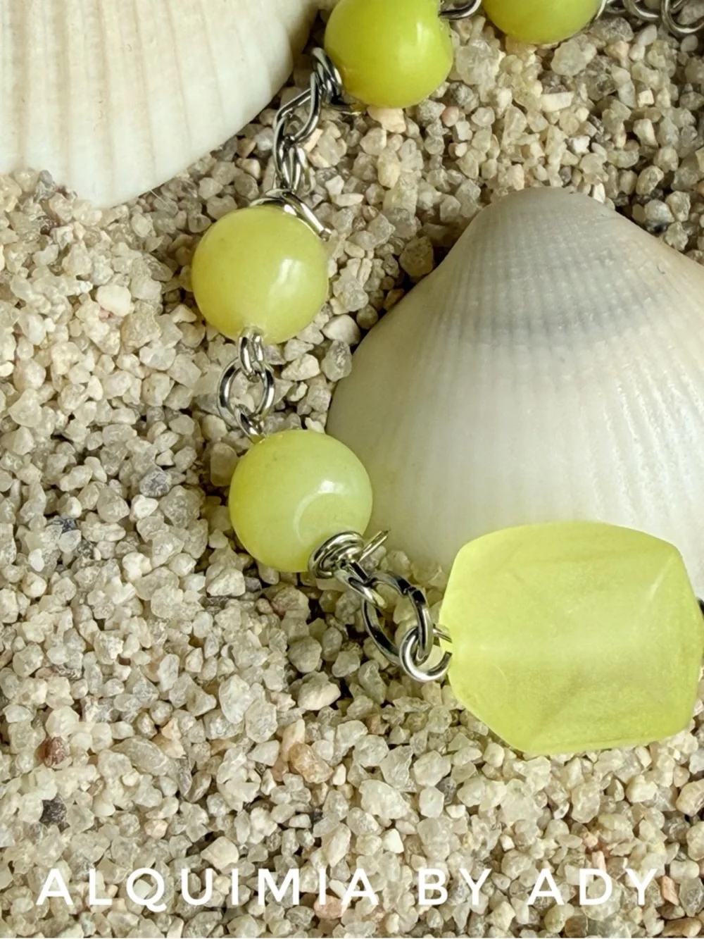Pale Yellow JADE Beaded Bracelet with Faceted HEXAGON Center Bead